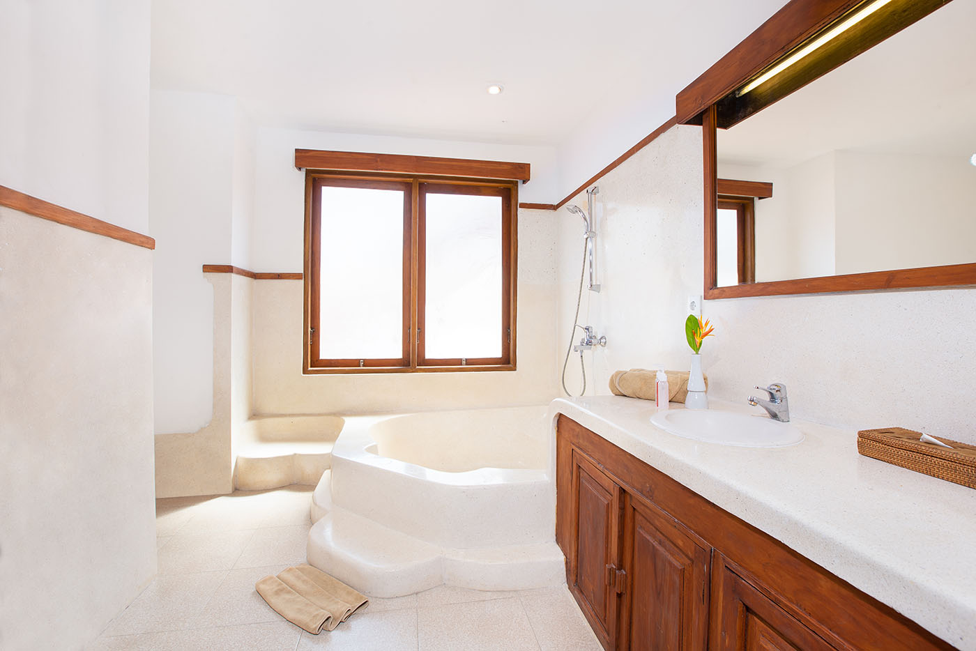 Small Quiet Hotel in Sanur Bali - Puri Mesari