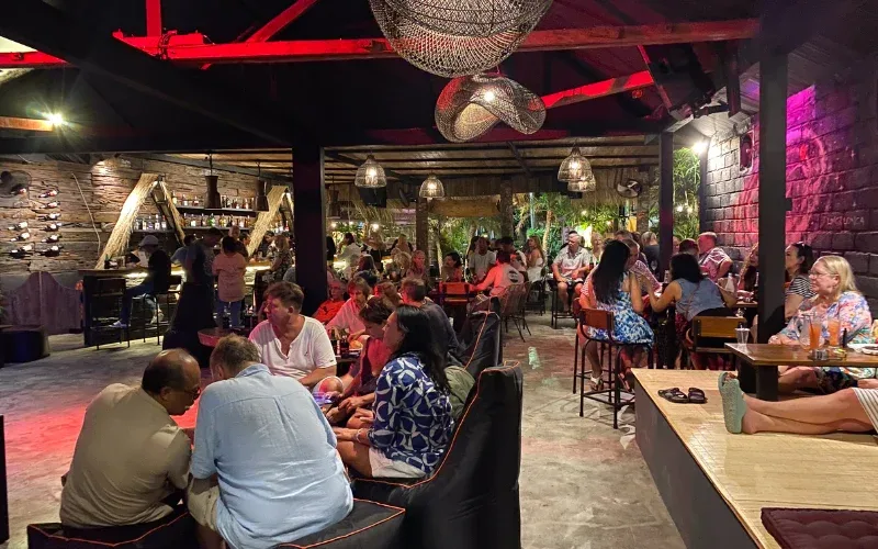 nightlife spots near sanur
