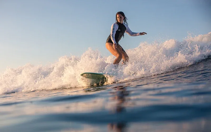 Surf Lessons Bali – Ride the Waves of Adventure